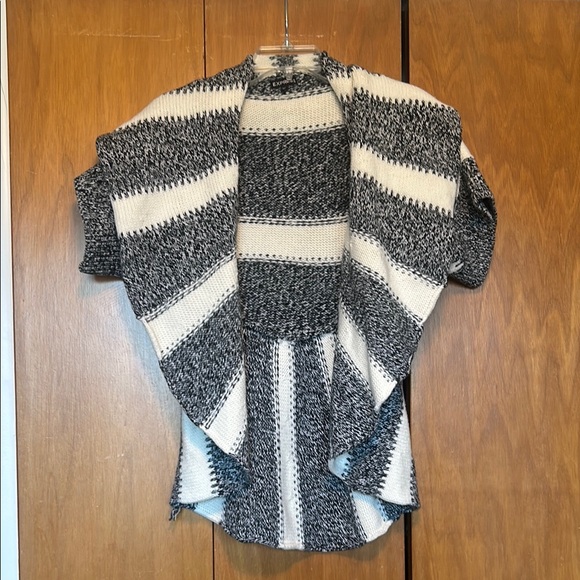 Striped Black and White Women's Sweater - Picture 1 of 4